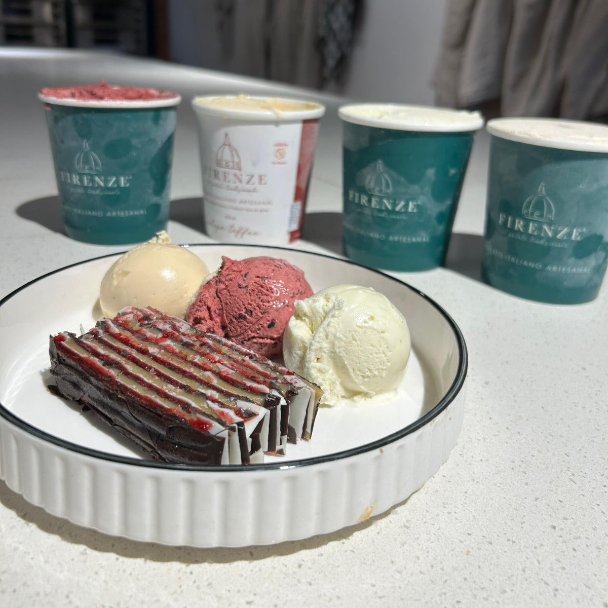20% OFF Pack Torta y Helado